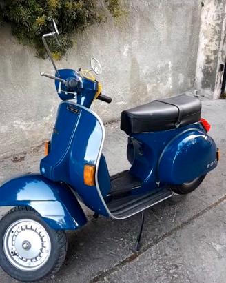 Vespa P125X