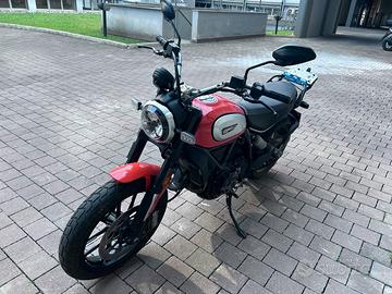 Ducati scrambler iron