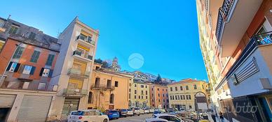 MONOLOCALE A FROSINONE