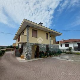 2 LOCALI A RIVAROLO CANAVESE