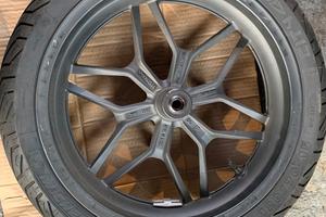 Cerchio anteriore Honda forza 125