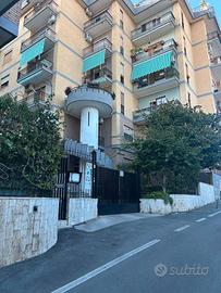 Appartamento 90 mq in parco con posto auto