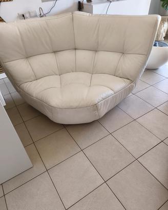 divano chatodax in pelle con urgenza 