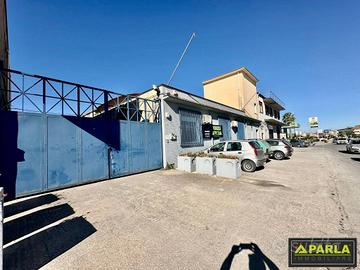 Immobile di 2000 m² con 2 locali a Canicattì