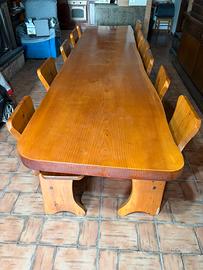 Tavolo + 12 Sedie lungo circa 3,5 Mt