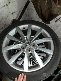 4 cerchi golf 7 da 17 gommati