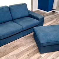 DIVANO IKEA KIVIK CON POGGIAPIEDI