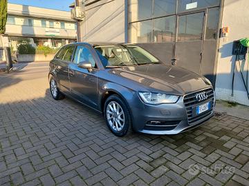Audi A3 1.6 TDI S tronic Business