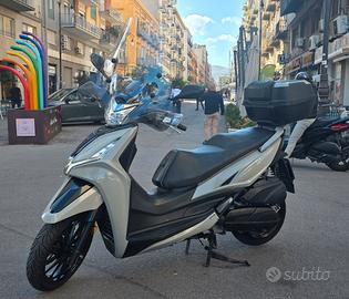 Kymco Agility 300 i ABS