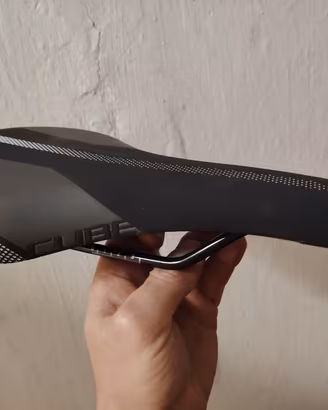 Sella CUBE Active 2.1 – Come Nuova / Pari al nuovo