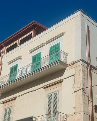 Appartamento 2/3 piano doppia esposizione