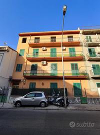 4 LOCALI A PALERMO