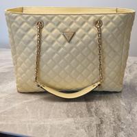 Borsa originale Guess modello Giully