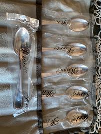 6 cucchiaini caffe’ e 6 dessert Ricci argentieri