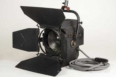 BOWENS Fresnel 3000W compatibile