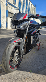 Triumph street triple 765 rs 2021