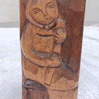 Portapenne legno scolpito