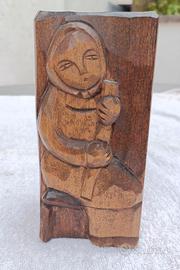 Portapenne legno scolpito