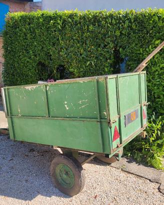 Carretto giardinaggio