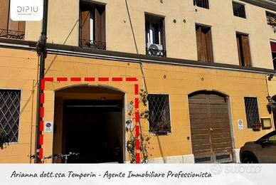 Box / Garage di 27 m² a Thiene