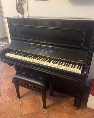 Pianoforte verticale