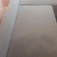 Effettuo pulizia divani tappeti massima serietà pe