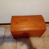 Cassapanca in legno