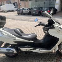 Burgman 400
