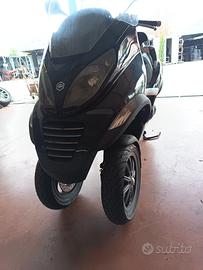 piaggio mp3 