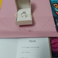 Anello stroili oro diamante petali nuovo 2025