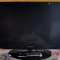 TV SAMSUNG 26" MOD. LE26B450C4W + Decoder DVBT2