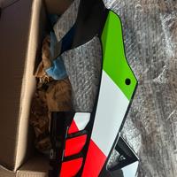 Semi carena vasca inferiore rsv4 2019- Tuono