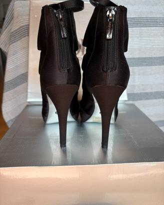 Scarpe nere con tacco Solo Soprani