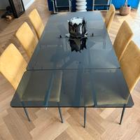 Tavolo Shangai Riflessi allungabile con sedie