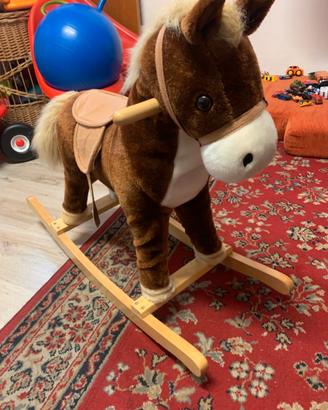 Cavallino a dondolo