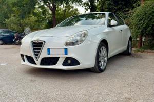 Alfa Romeo Giulietta JTDM 170CV