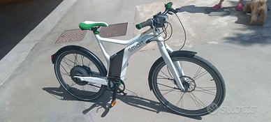 MERCEDES - E-bike smart