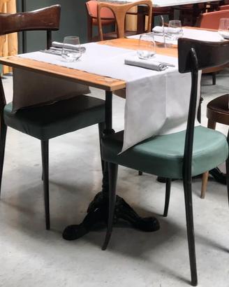Coppia di  SEDIE  anni ‘50  in legno