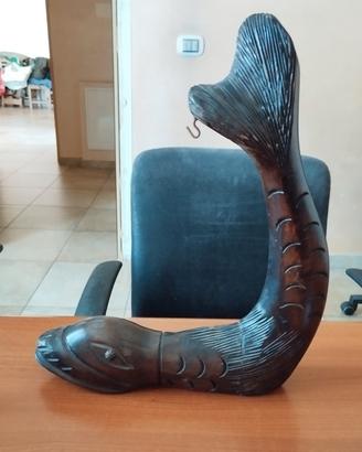 Porta lanterna anni 60 pesce in legno da tavolo