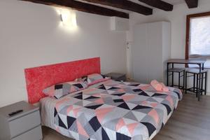 Camera con bagno privato utenze comprese