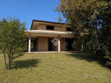 VILLA SINGOLA A LANCIANO