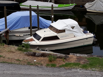 Pilotina Cranchi Holiday 21