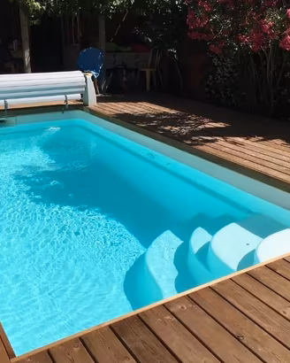 PISCINA IN VETRORESINA MODELLO " STAR 5"