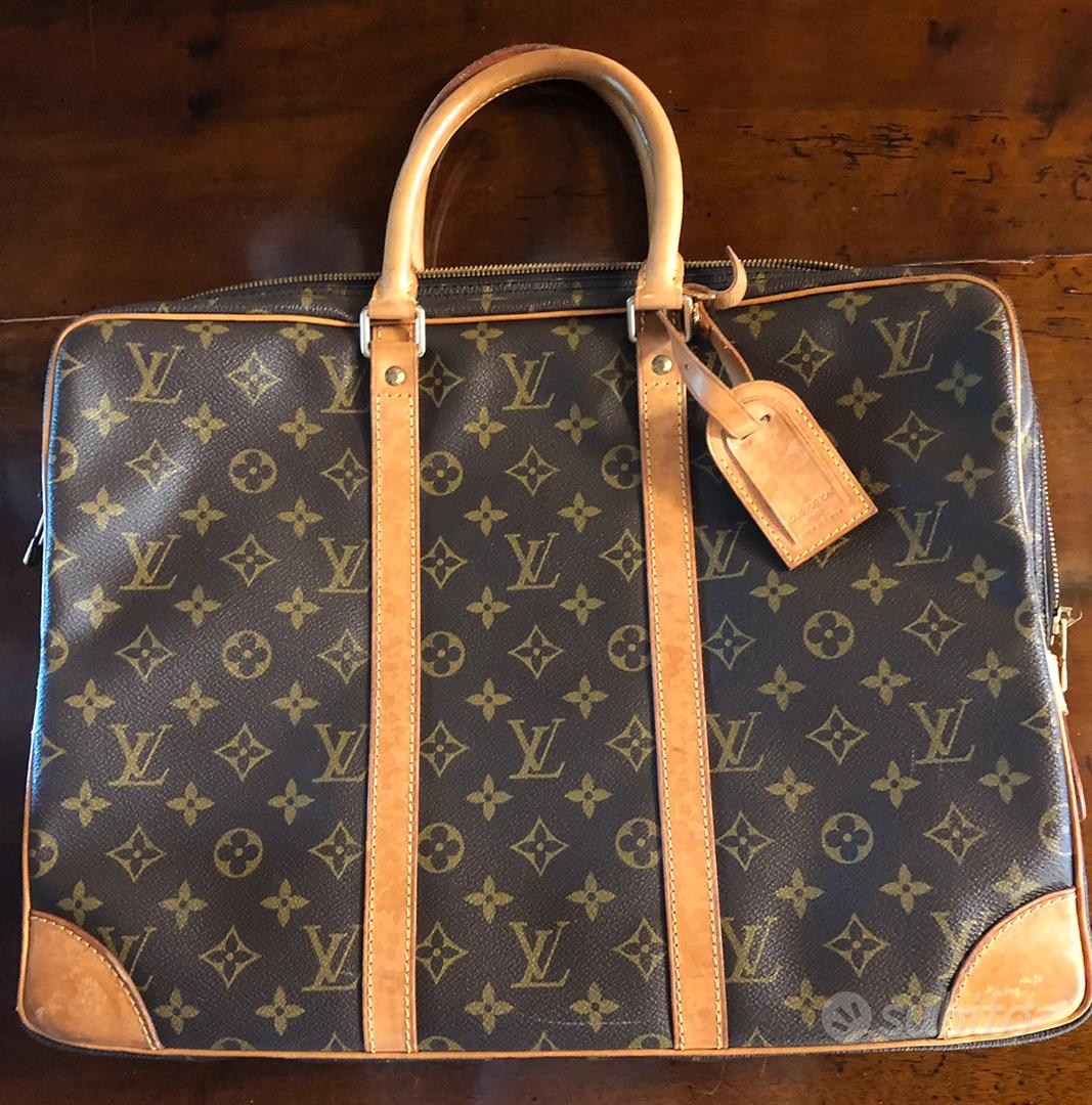 Cartella Louis Vuitton - Abbigliamento e Accessori In vendita a