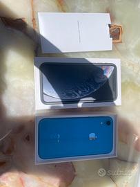 Iphone xr azzurro