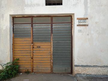 Garage via Galilei 5