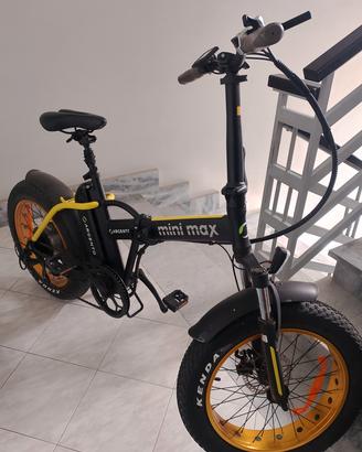 bicicletta elettrica Argento mini max pieghevole