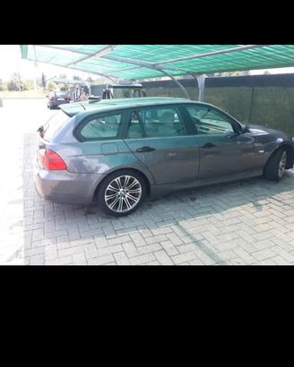 BMW 320i SW Gpl TRATTABILE distribuzione rotta