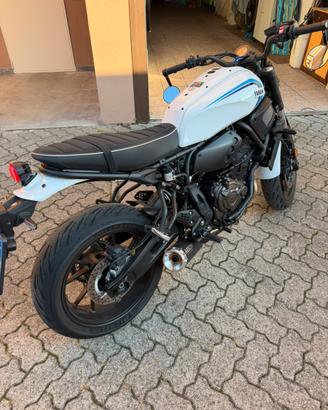 Yamaha XSR 700 2023