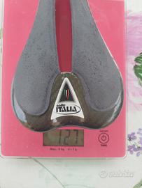 selle italia in carbonio per BDC